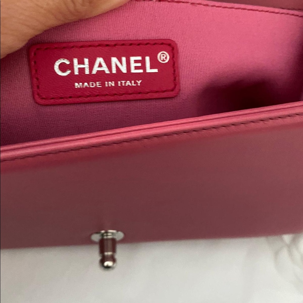 Chanel Medium Boy Bag - Picture 10 of 16